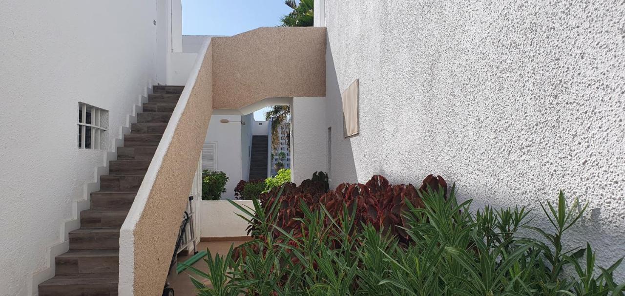 Adults Only Sunny Quiet Apartment In Center Of Las Americas Arona  Kültér fotó
