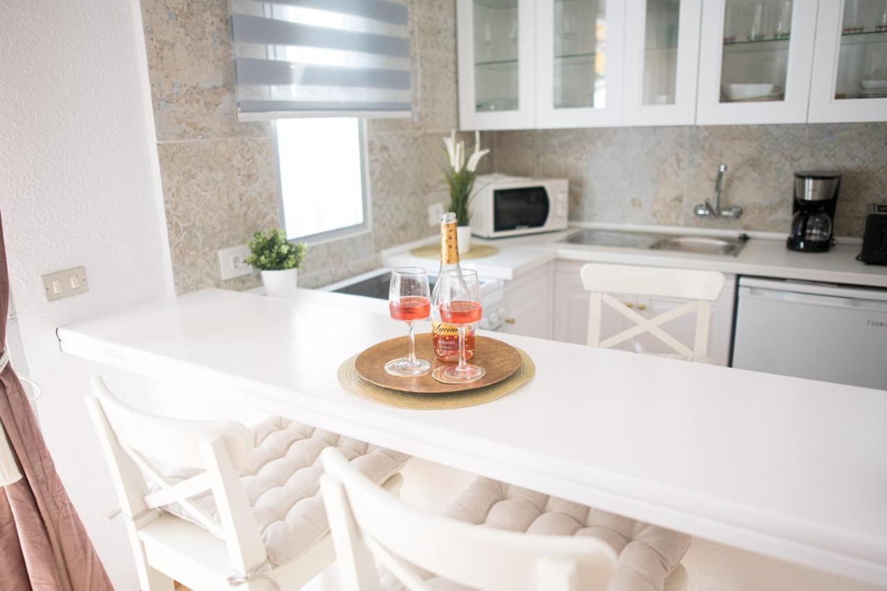 Adults Only Sunny Quiet Apartment In Center Of Las Americas Arona  Kültér fotó